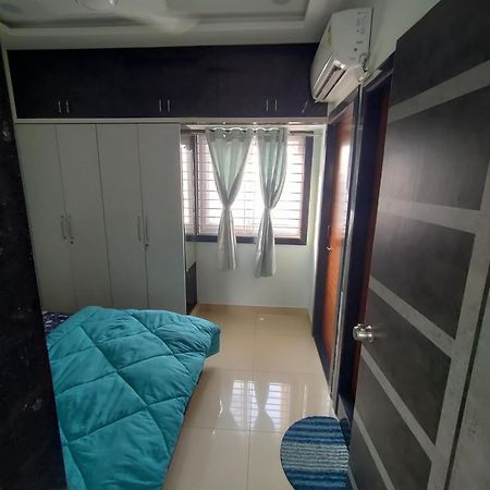 Nirvana Homestays ไฮเดอราบัด ภายนอก รูปภาพ
